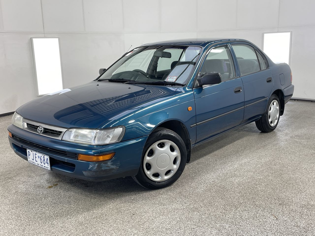 1990 Toyota Corolla Conquest AE102 Automatic Sedan