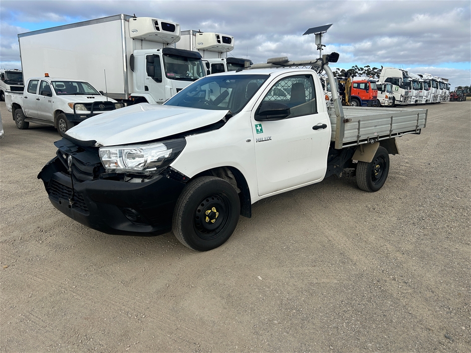 2018 Toyota Hilux Workmate TGN121R Automatic Cab Chassis