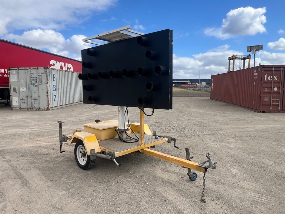 Arrow & Ventech Board Traffic Control Unit Trailers- Vic