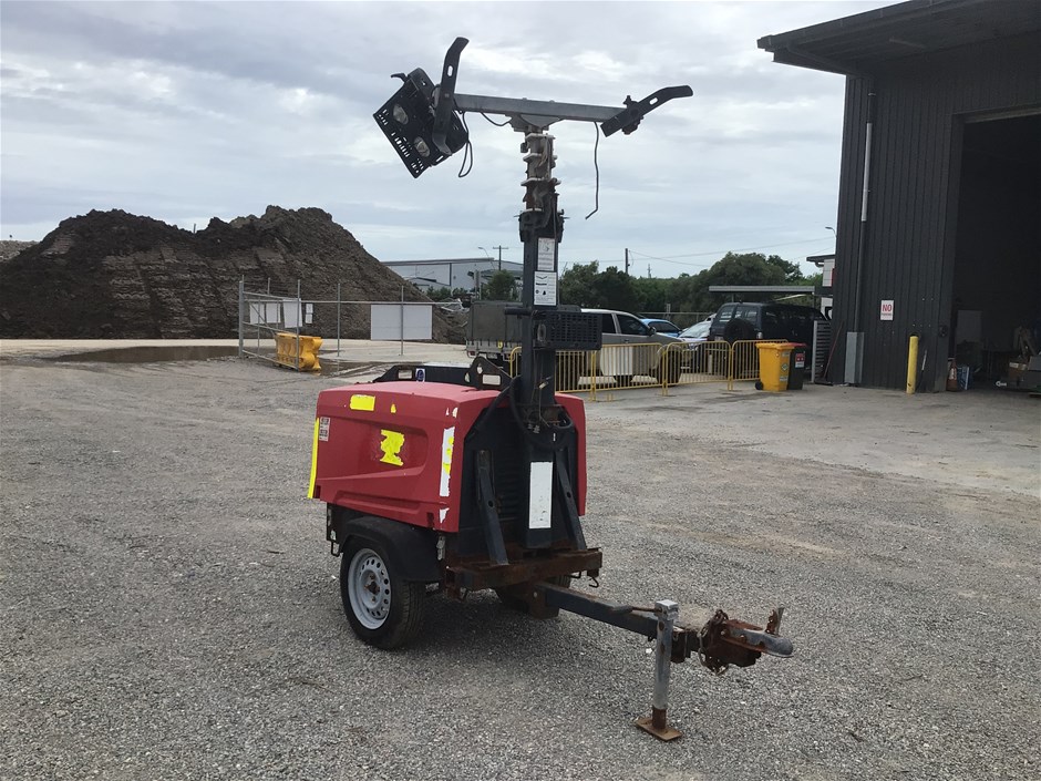 No Reserve 2018 Chicago Pneumatic Light Tower Trailer