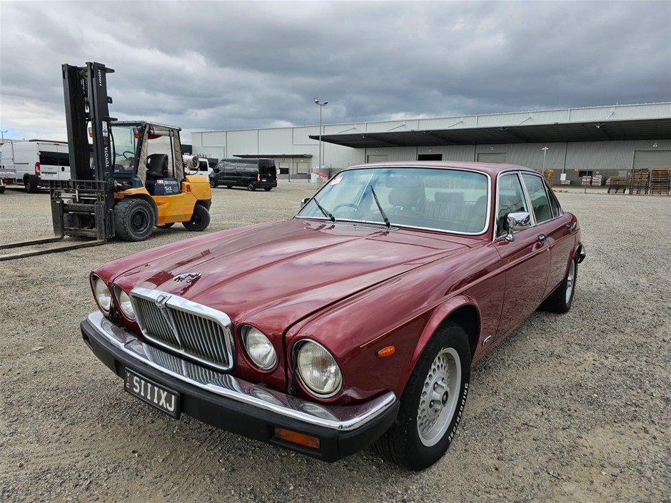 1986 Jaguar Sovereign v12 Automatic Sedan