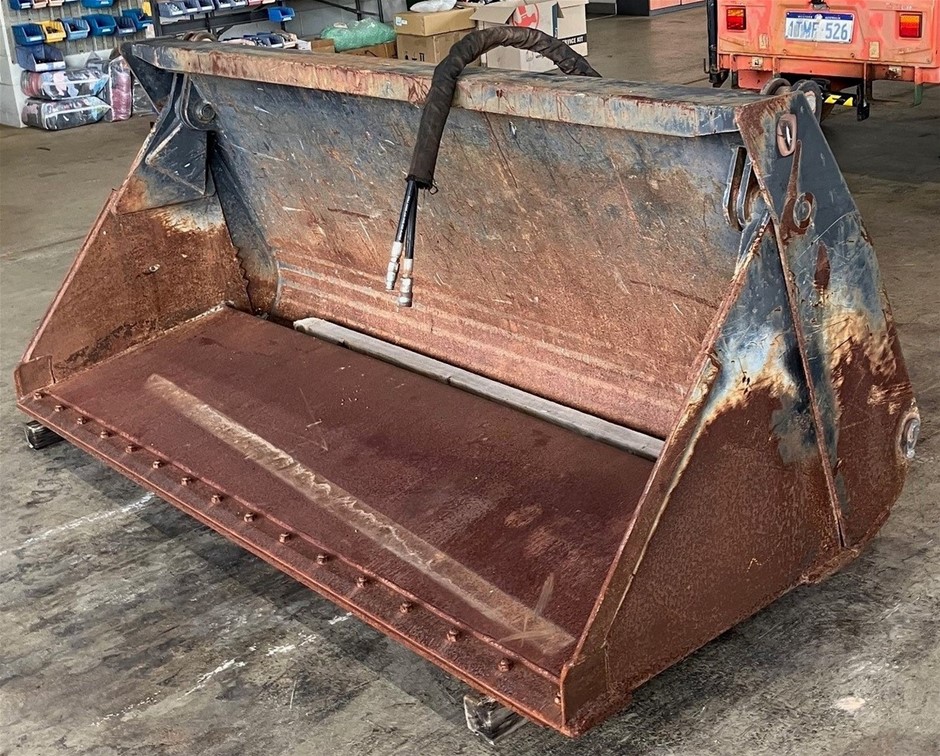 2014 JCB TL4124 Telehandler Attachment - 4 in 1 Bucket - 1.0m3 (Darwin ...