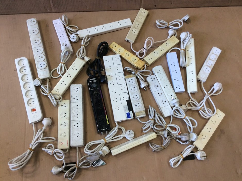 Mix Brand Mix Model Socket (Lot of 20) Auction (0002-2567400) | Grays ...