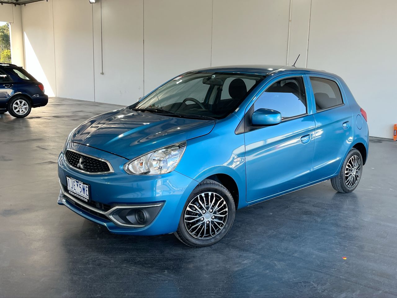 2016 Mitsubishi Mirage ES LA CVT Hatchback