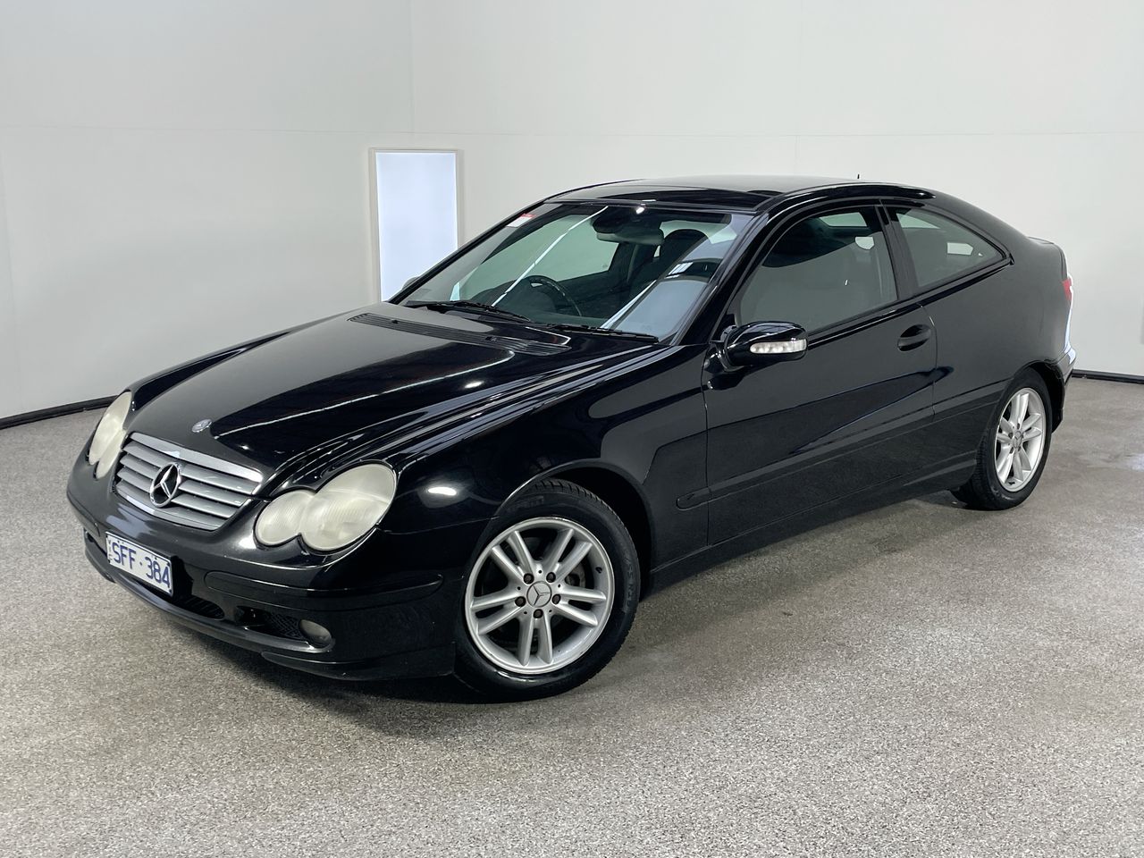 2003 Mercedes Benz C180 Kompressor CL203 Automatic Coupe