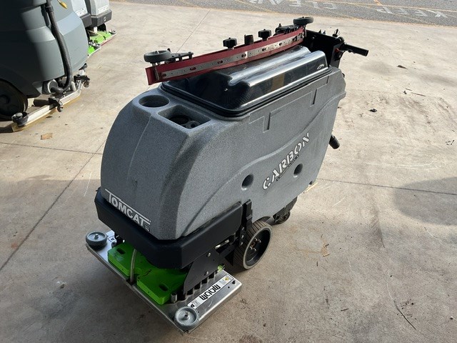 Tomcat Carbon 28-E Scrubber