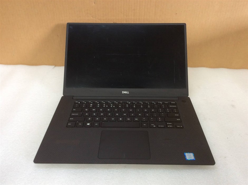 Assorted Computer Monitors 