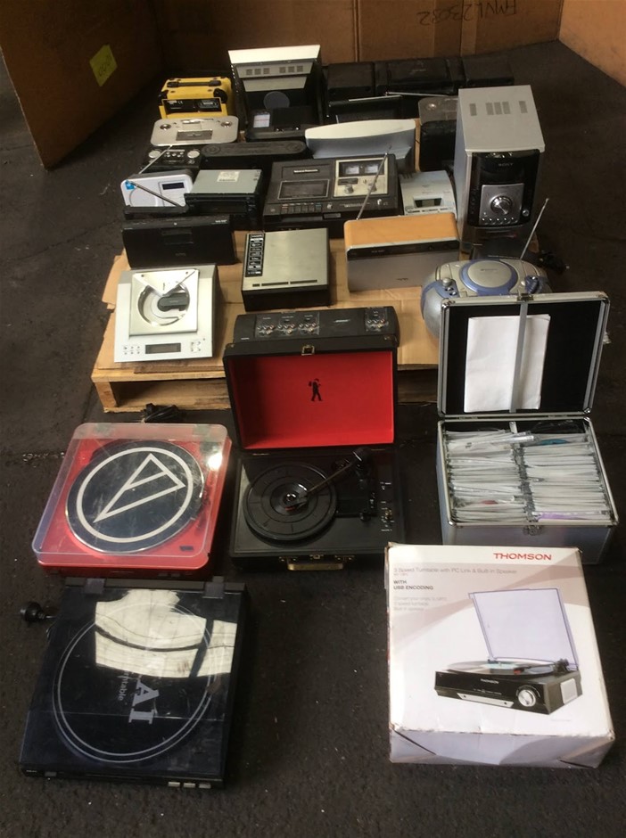 Assorted Computer Accessories & Electronis 