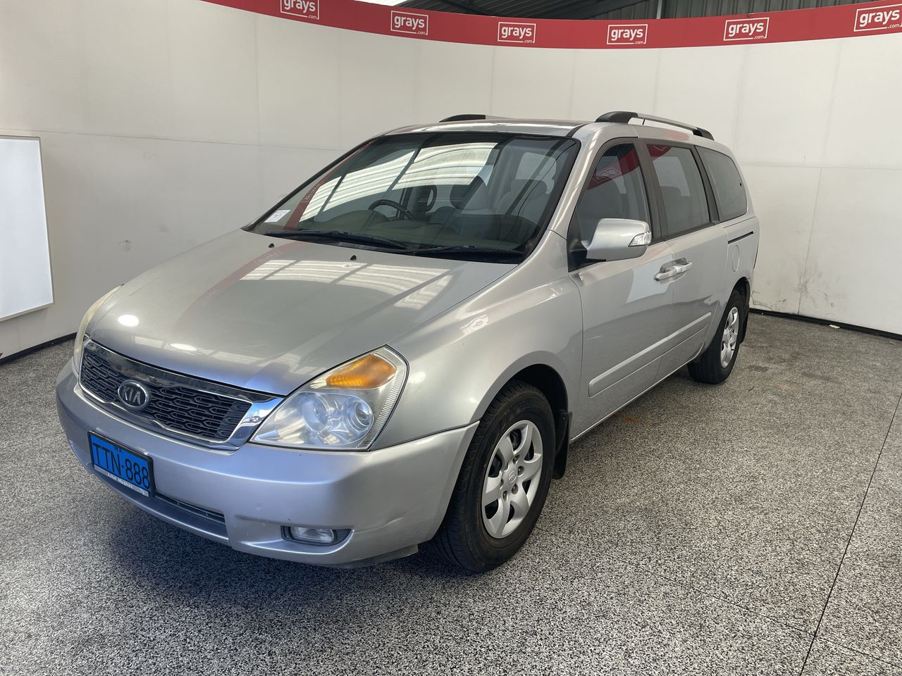 2010 Kia Grand Carnival Si VQ 