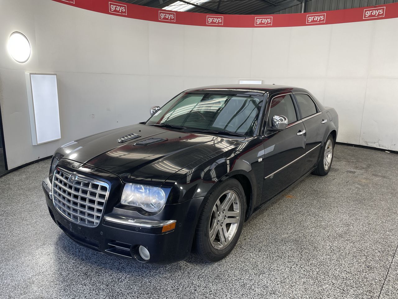 2009 Chrysler 300C 5.7 Hemi V8 LE Automatic Sedan