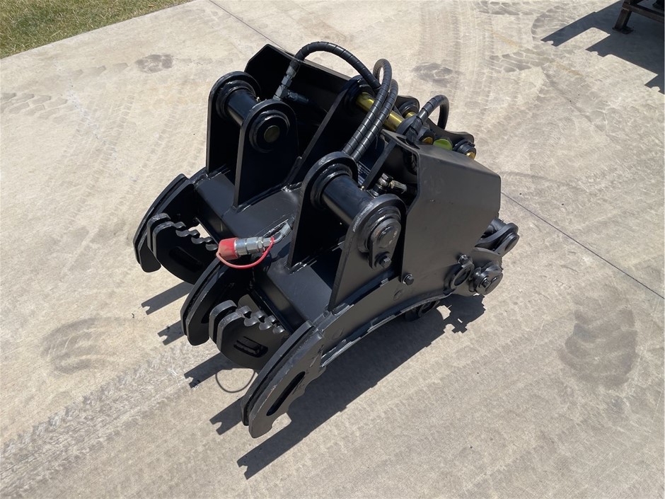 2025 Dual Ram Hydraulic Grapple Attachment to Suit 3T Excavators (Unused)