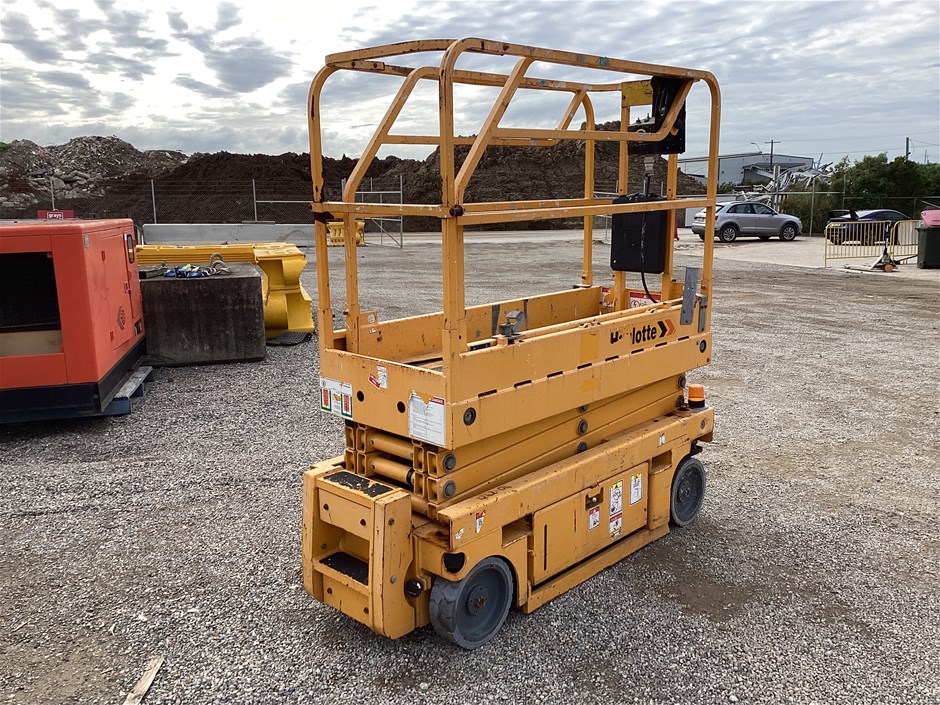 Scissorlifts & Construction Equipment Clearance