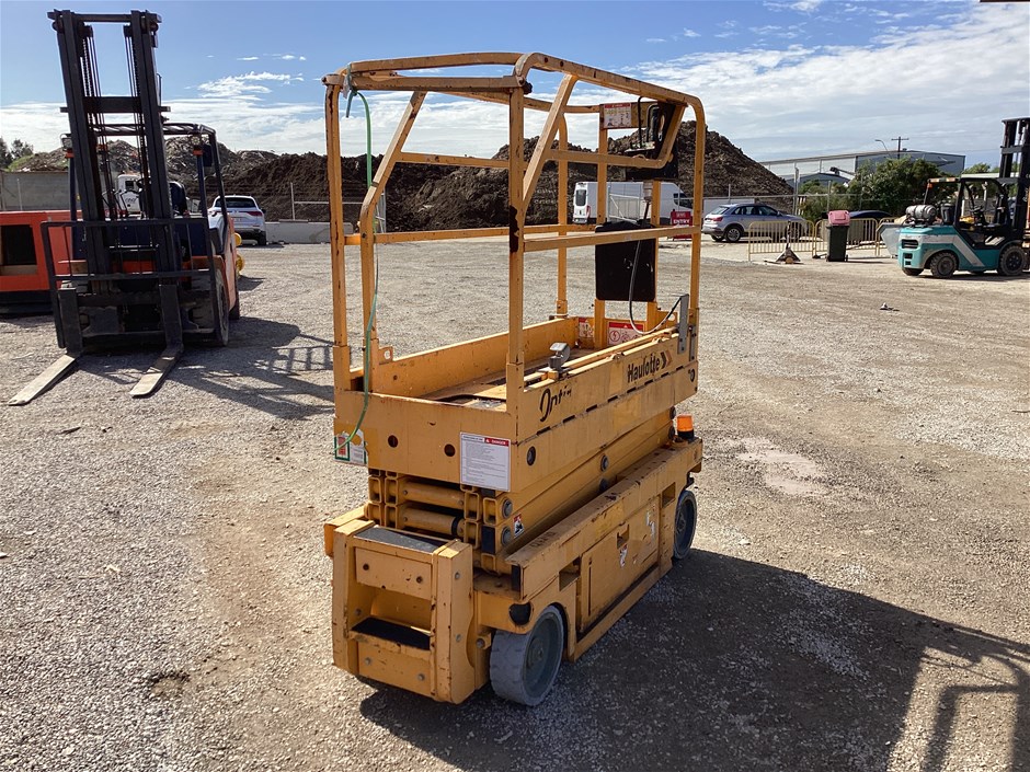 2015 Haulotte Optimum8.1 Scissor Lift Auction (0003-7057852) | Grays ...
