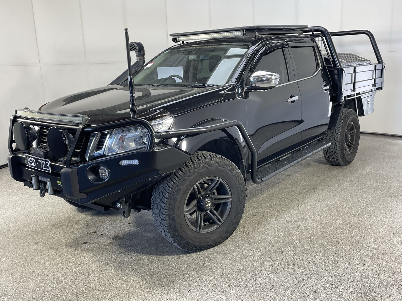 2017 Nissan Navara 4X4 ST-X SERIES 2 Turbo Diesel Automatic Dual Cab