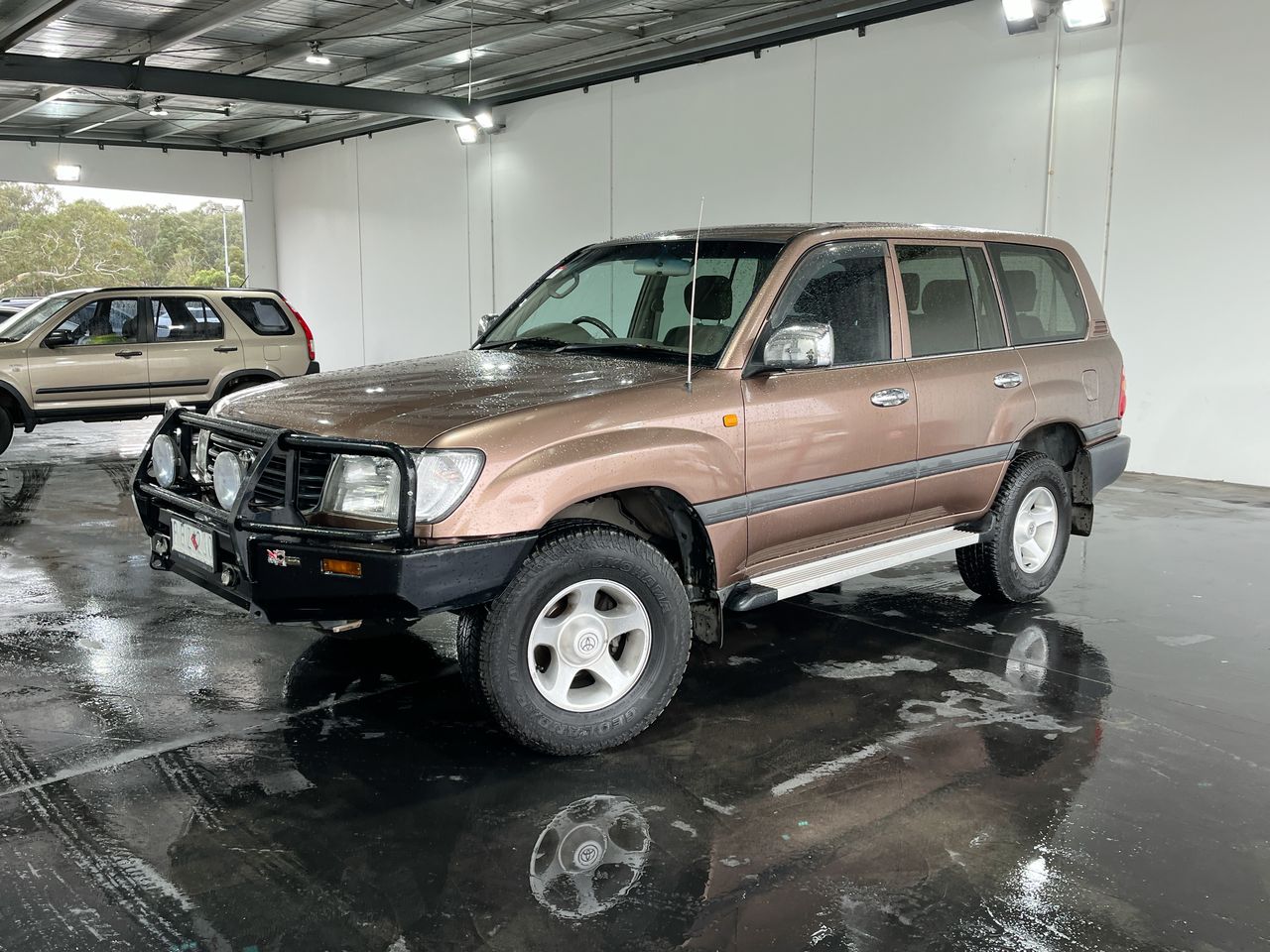 1998 Toyota Landcruiser GXL (4x4) FZJ105R Auto 8 Seats Wagon