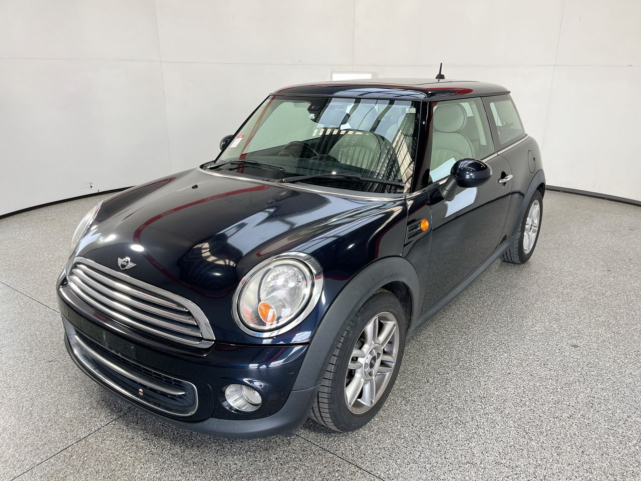 2013 Mini Cooper R56 LCI Automatic Hatchback