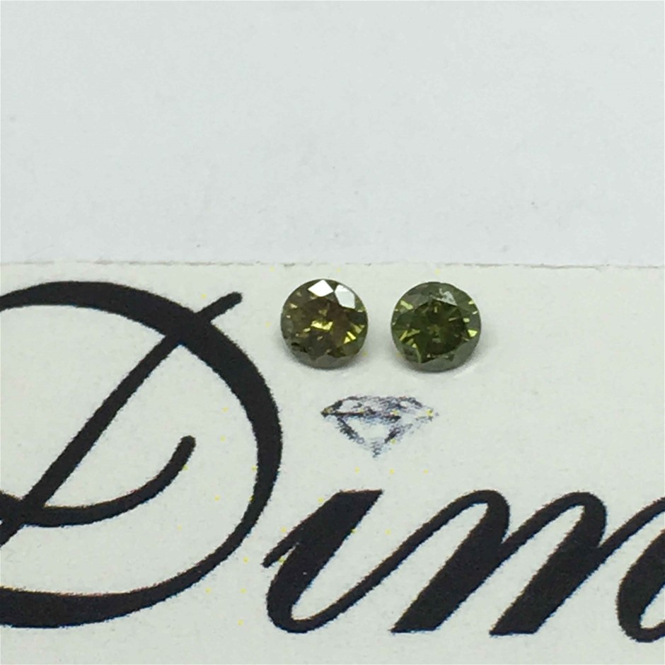 0.14ct Two Stones Green Diamond Round