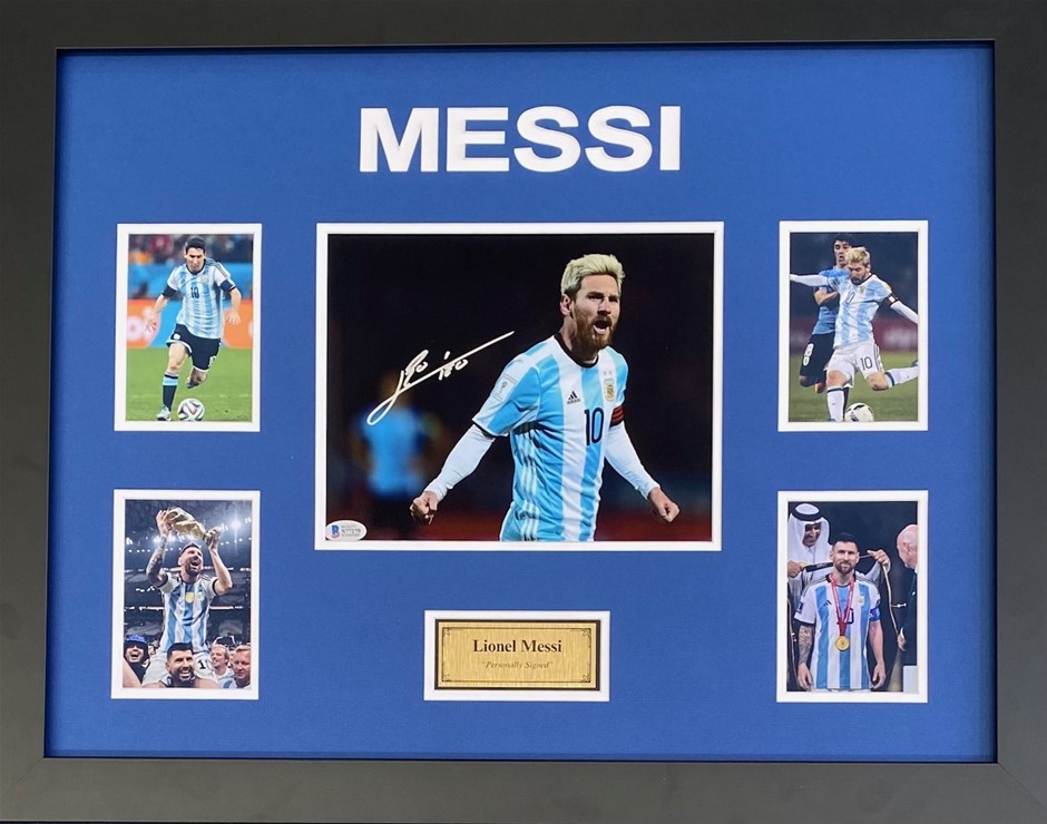 Lionel Messi Hand Signed 10