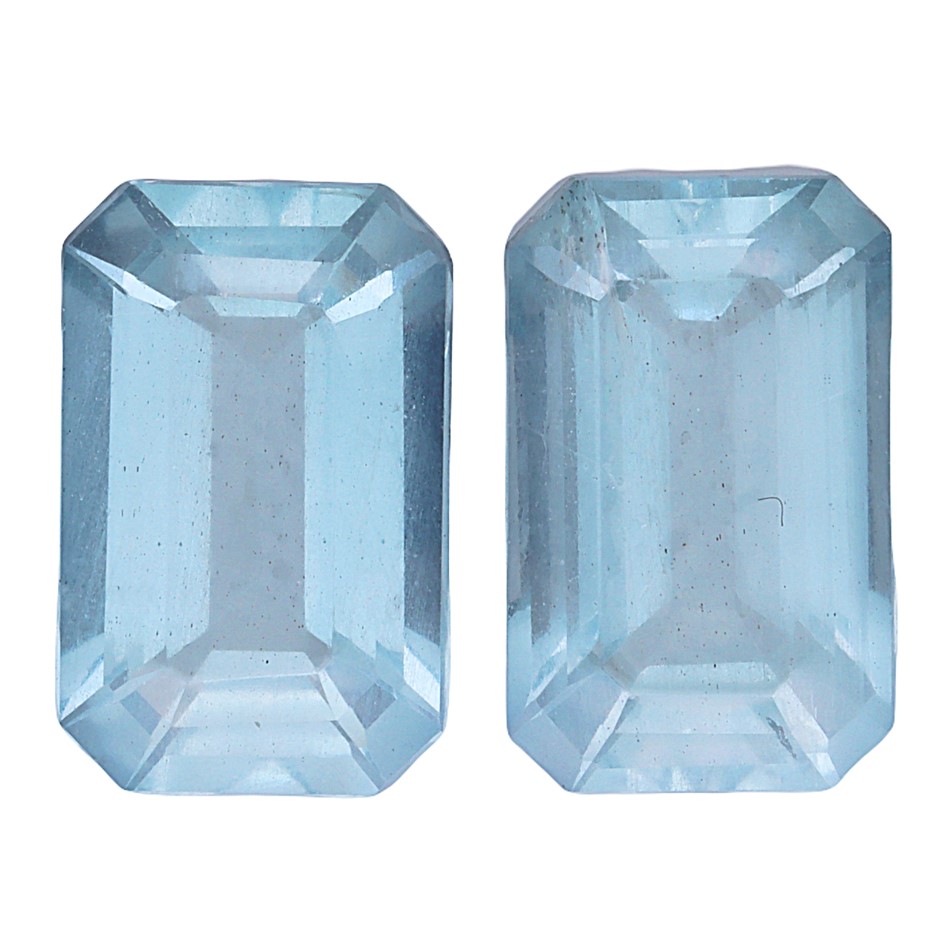 3.70 Carats Blue Aquamarine