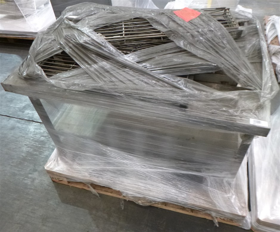 Pallet Of Approx 30 Stools