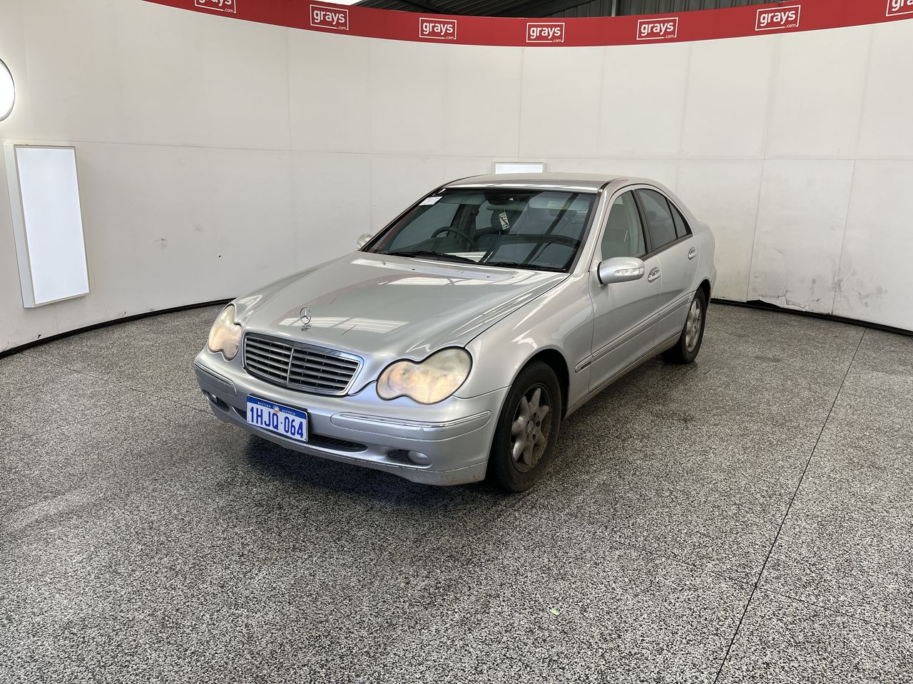 2001 Mercedes Benz C200 Kompressor Avantgarde W203 Automatic Sedan