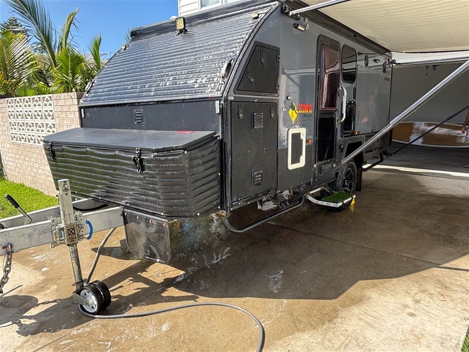 2022 EMU Expedition Expander Caravan
