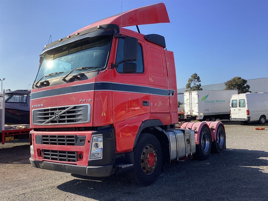 <p>2003 VOLVO FH MK2 6 x 2 Prime Mover Truck</p>