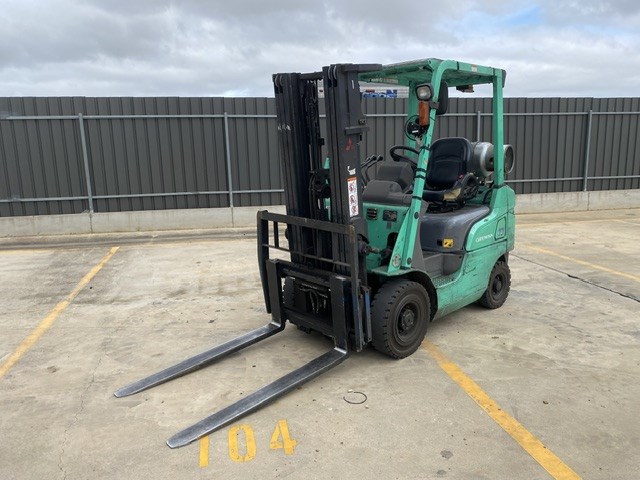 Unreserved Forklifts and a Scissorlift - Site Closure 