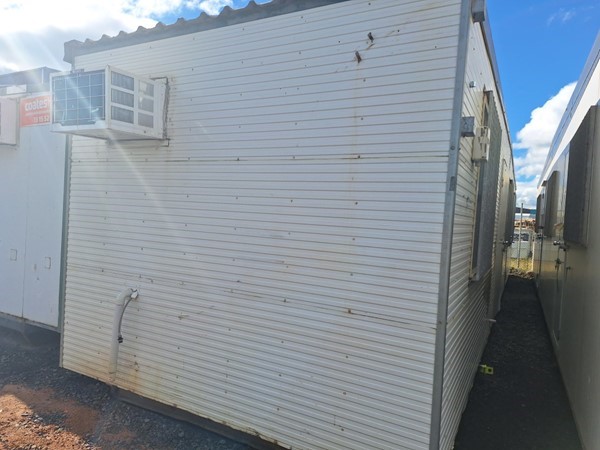 Mobile Plant & Equipment Auction - VIC Pick Up