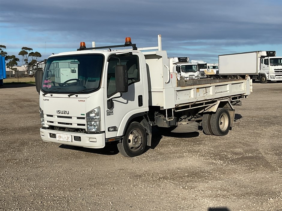 Tipper Trucks,Excavator,Skid Steer&Plant Trailer Sale