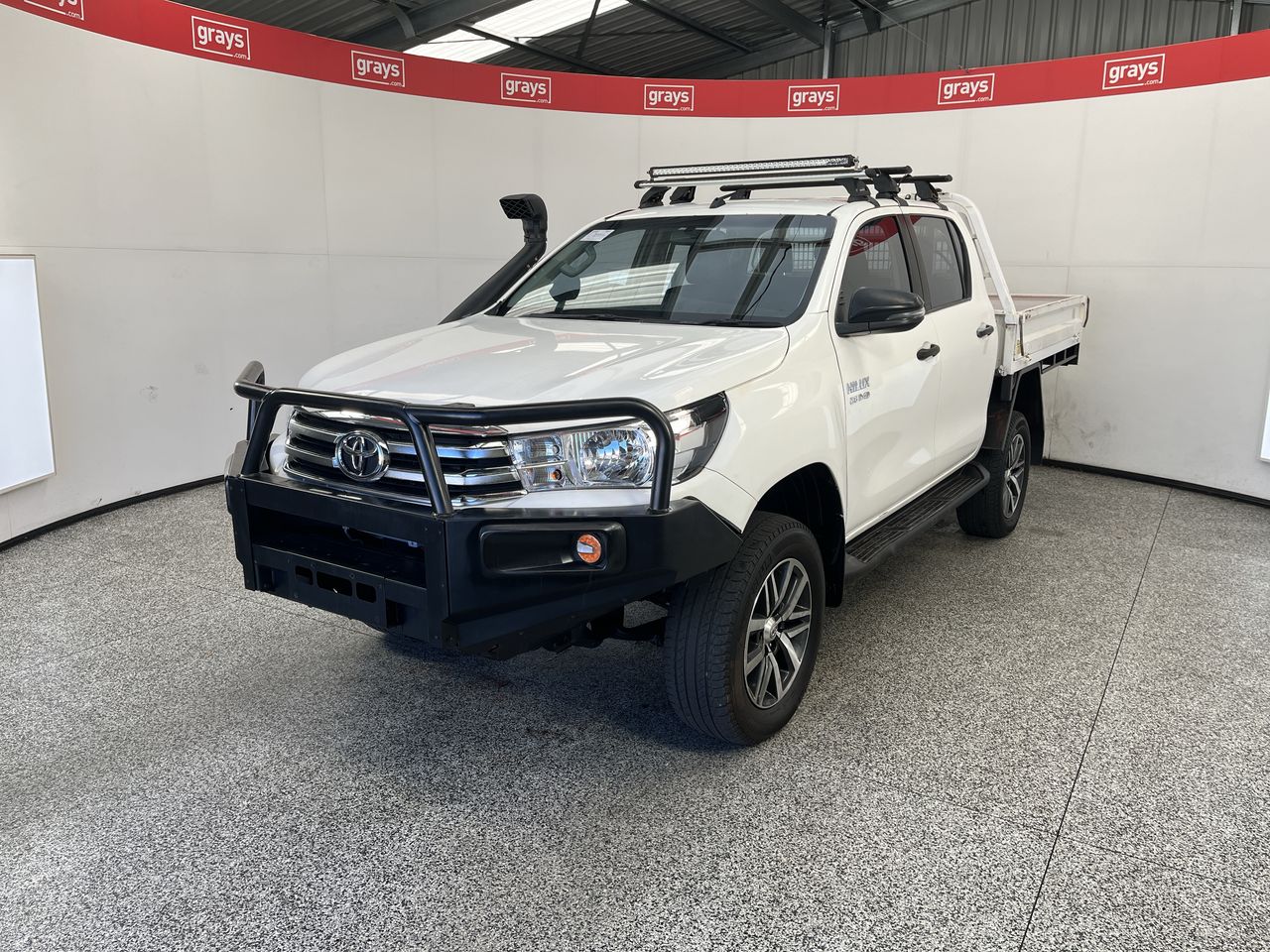 2017 Toyota Hilux SR (4x4) GUN126R