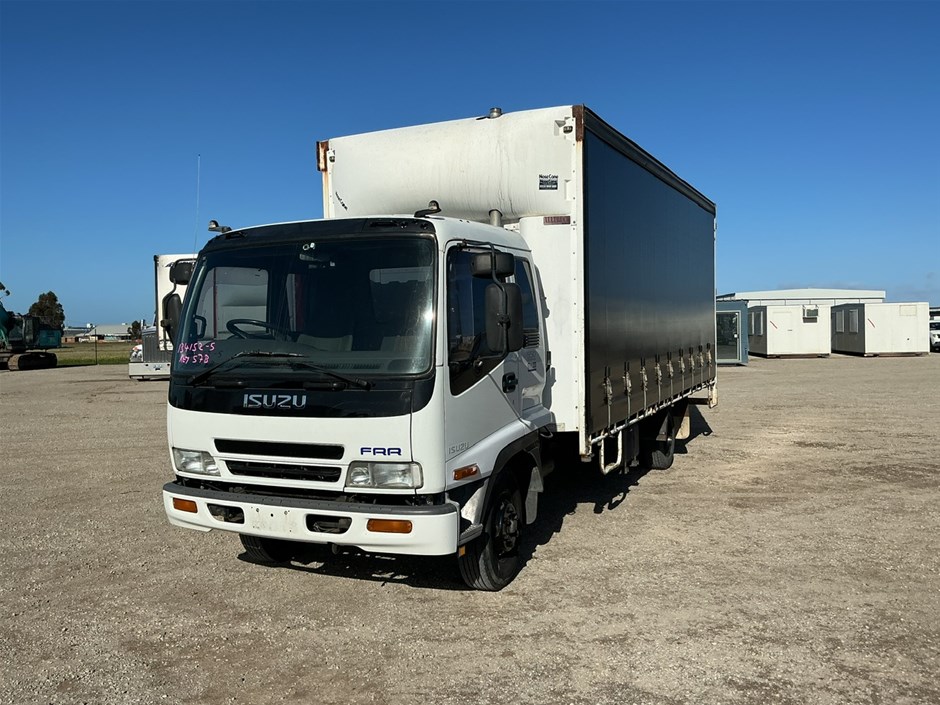 <p>2001 Isuzu  FRR 4 x 2 Curtainsider Rigid Truck</p>