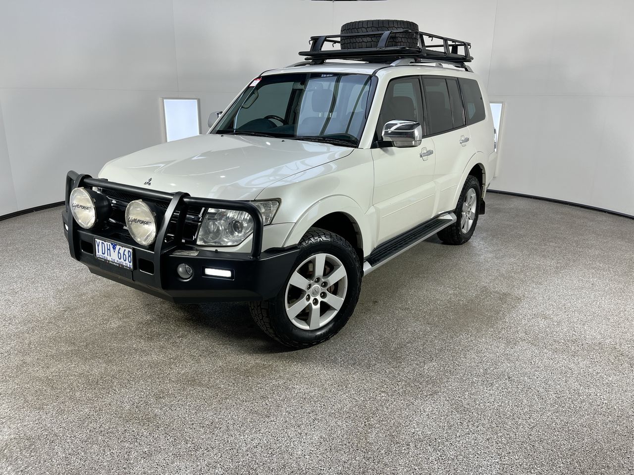 2010 Mitsubishi Pajero GLX NT Turbo Diesel Automatic 7 Seats Wagon
