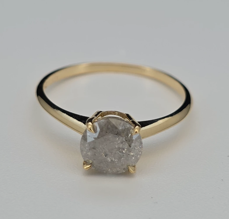 Engagement Ring Featuring a Diamond Over 1 Carat