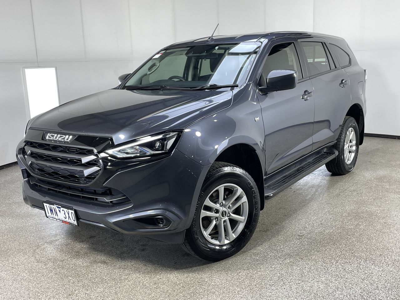 2022 Isuzu MU-X 4x2 LS-M Turbo Diesel Automatic 7 SW