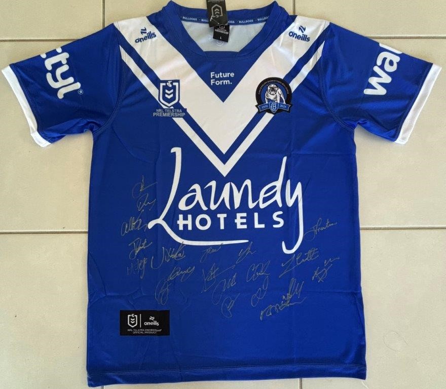 MOVIE & SPORTS SIGNED MEMORABILIA