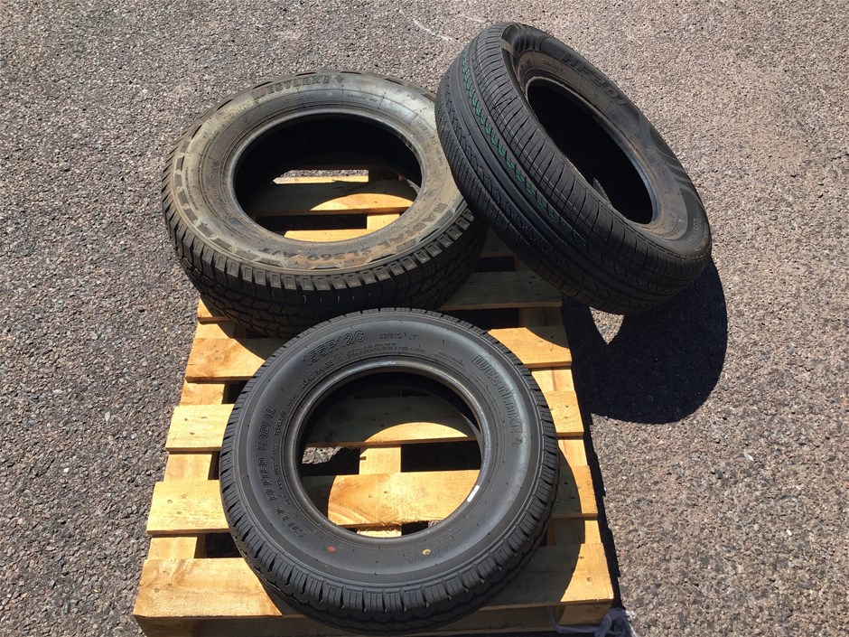<p>Tyres</p>