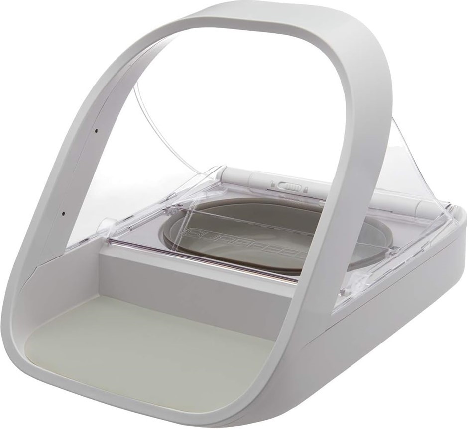 SUREFEED Microchip Pet Feeder. NB: Damaged Box.