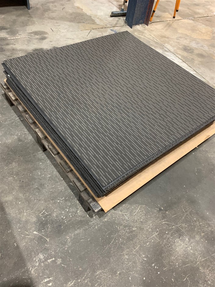 Large Unreserved Site Clearance Sale