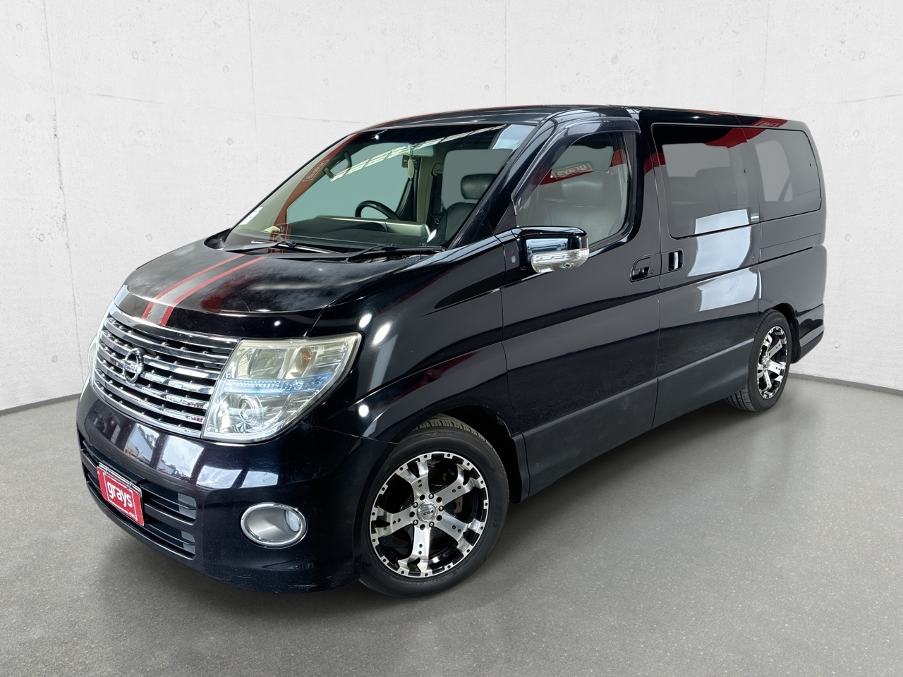 2005 Nissan Elgrand Automatic 8 Seats Van
