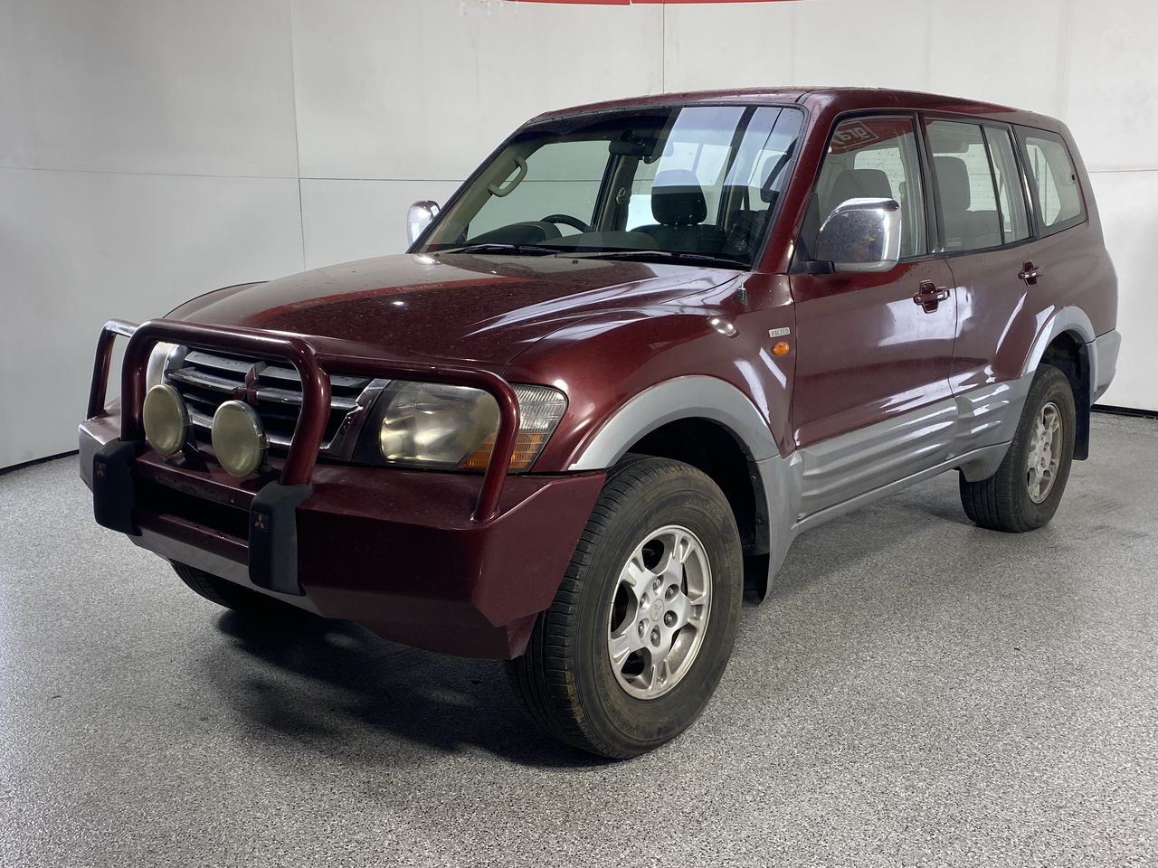 2001 Mitsubishi Pajero GLS LWB 
