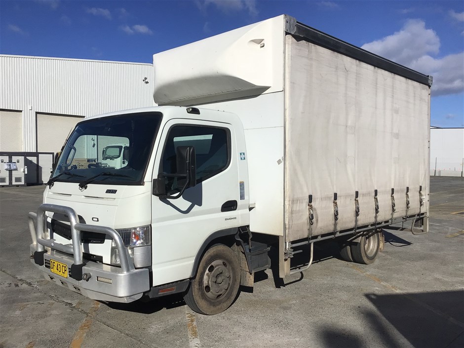 2015 Mitsubishi  Canter L7/800 4x2 Curtainsider Rigid Truck