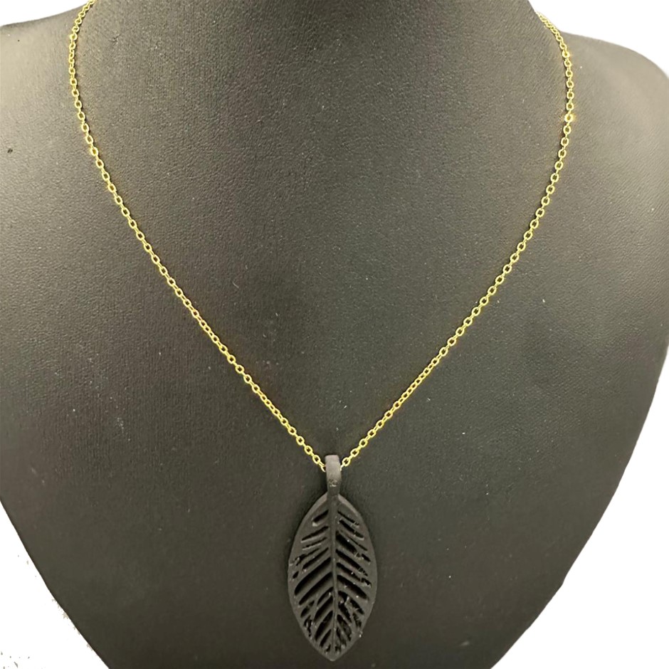 Black Lucky Leaf Necklace in Gold