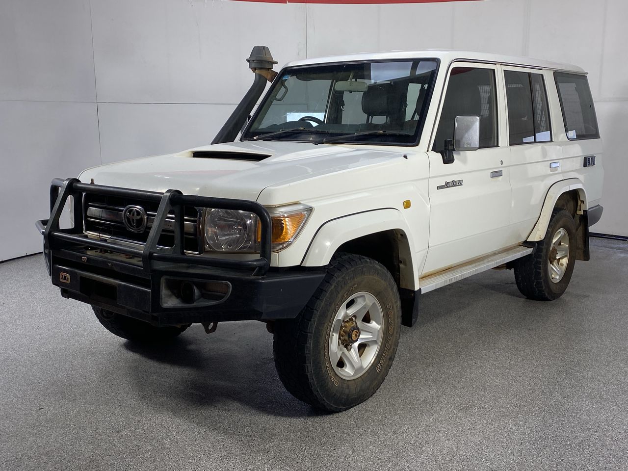 2010 Toyota Landcruiser GXL VDJ76R 
