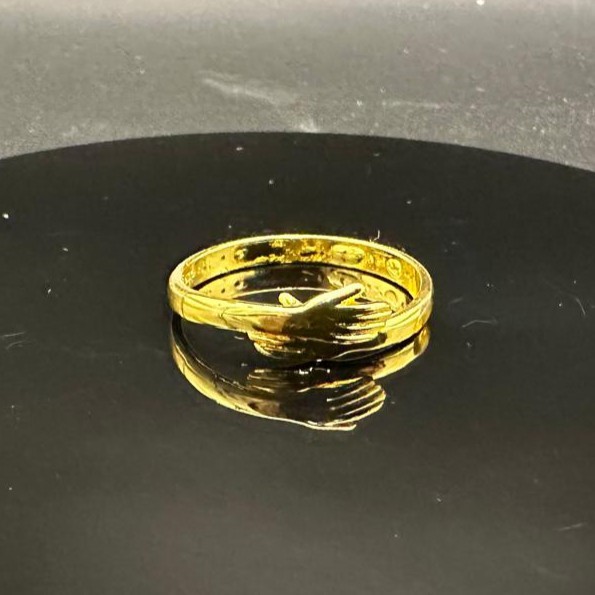 Designer Crossover Hand Ring in Gold - US Size 8