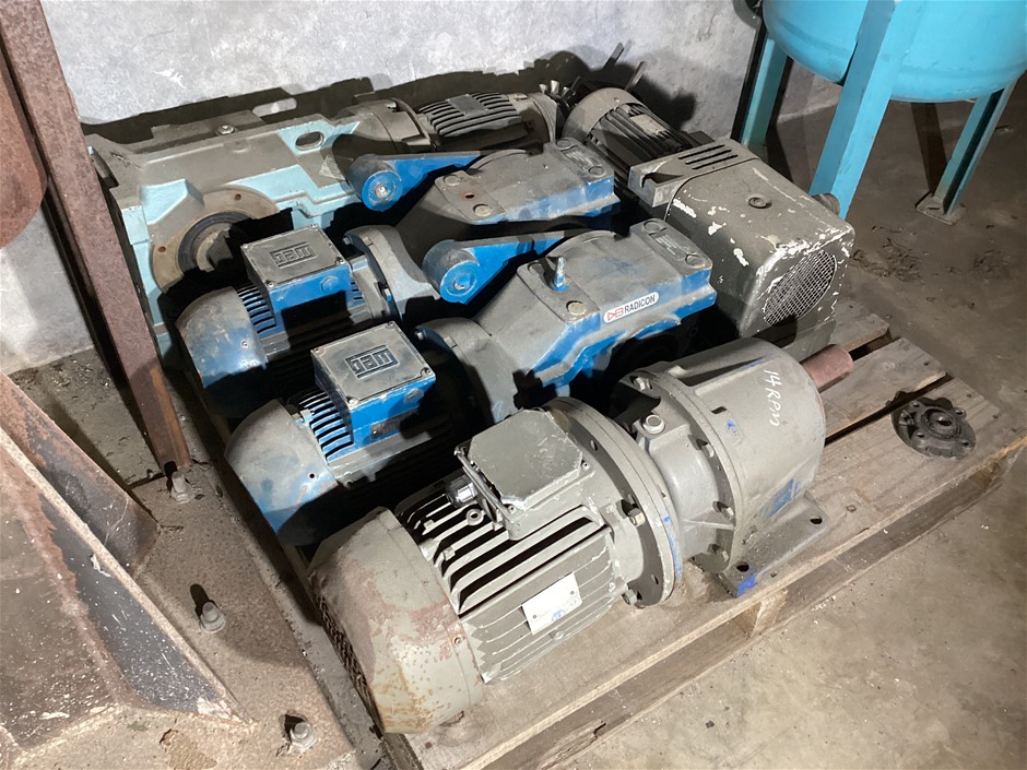 Electric Motors and Gear Boxes x 5