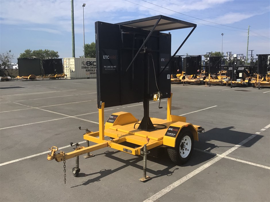 2007 Giga Signs Sign Board Single Variable Message Sign Trailer