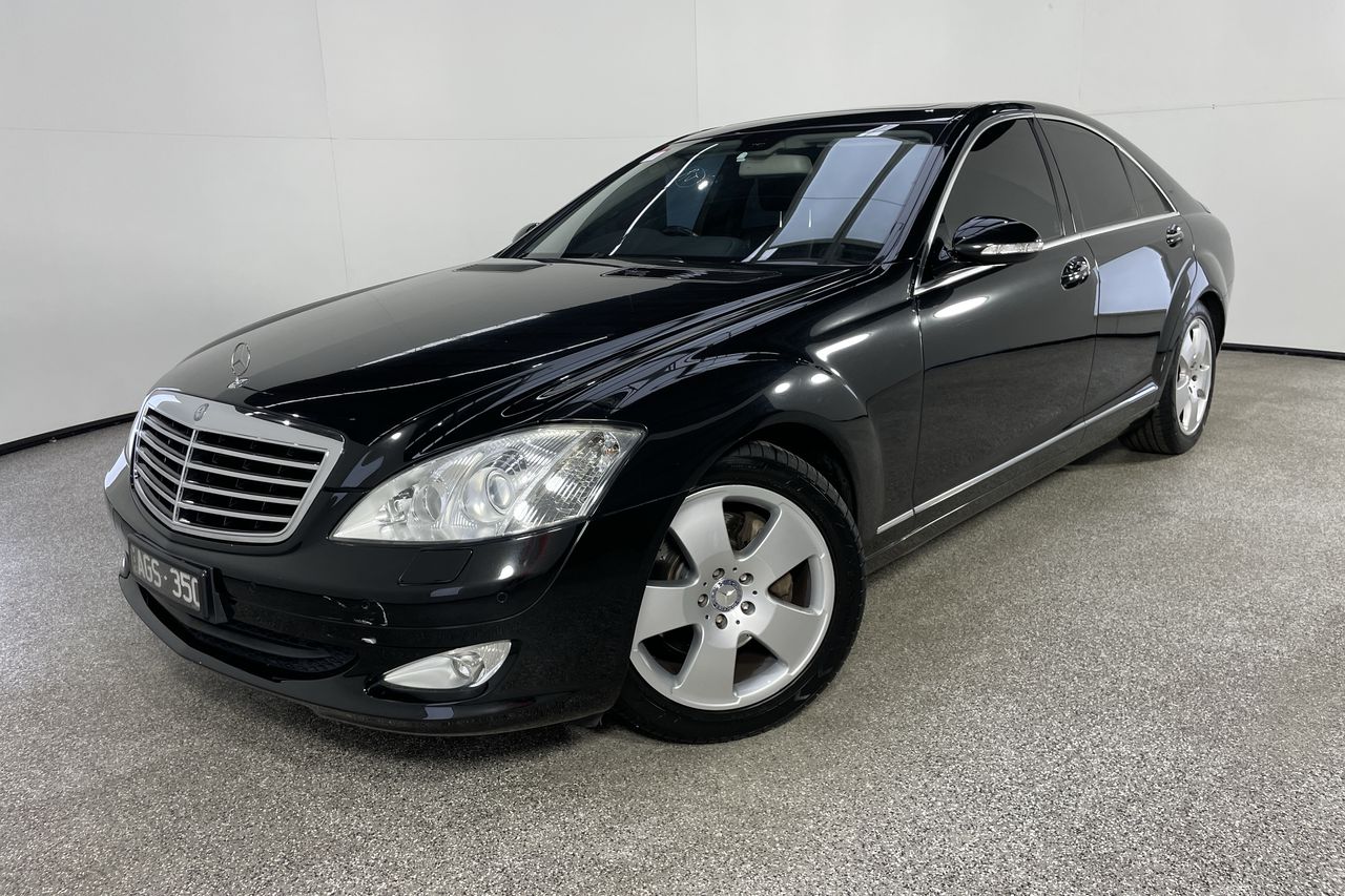 Mercedes Benz S350 W221 Automatic Sedan