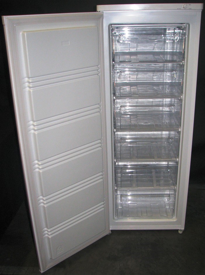 Westinghouse 180L Upright Freezer (White)(WFM1800WC) Auction (0009