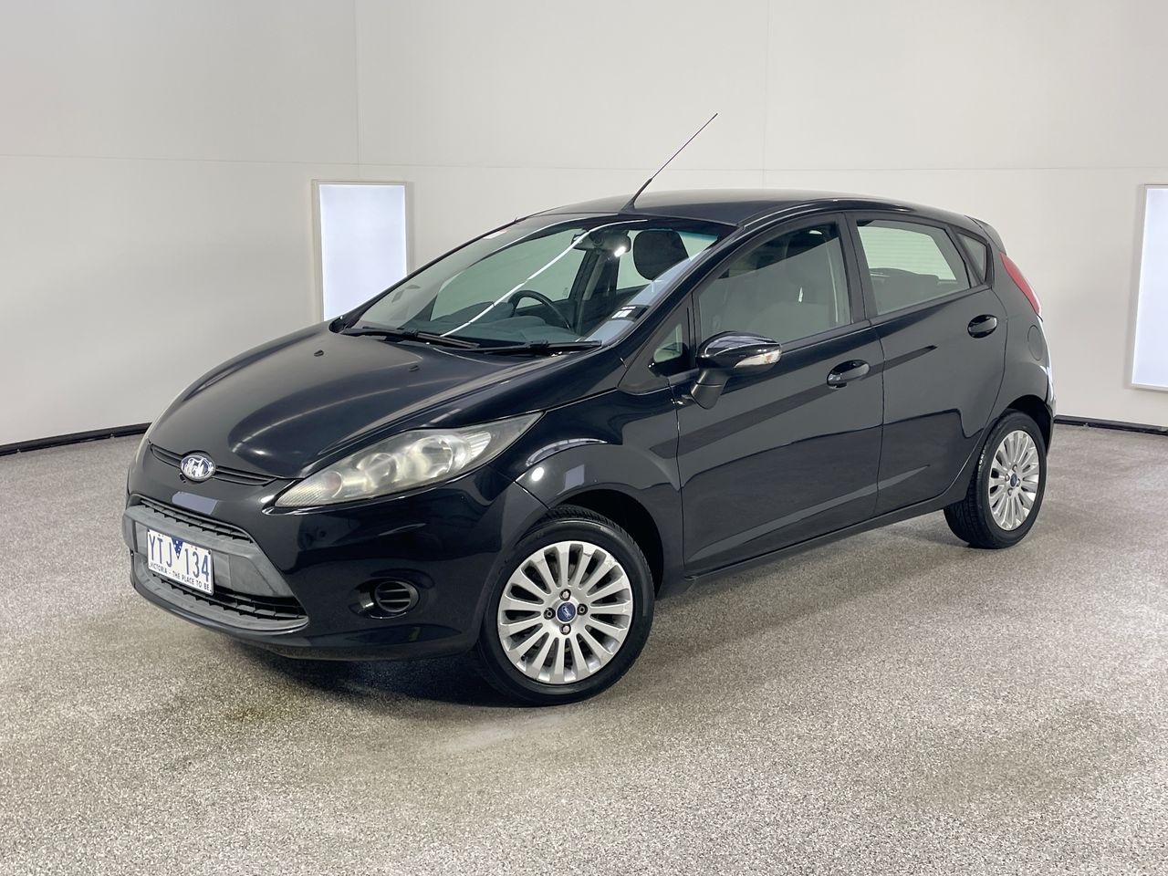 2011 Ford Fiesta LX WT Manual Hatchback